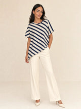 T-shirt donna over asimmetrica a righe diagonali in misto cotone Marina