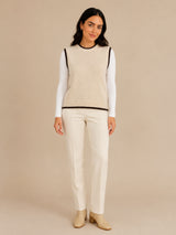 A10688 BEIGE hero