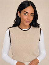 A10688 BEIGE bust up