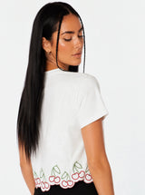 T-shirt con ricami ciligie bordo ondulato Cerasa