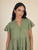 A2071 VERDE MIL. 07_bust_up