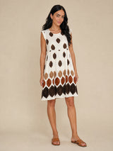 A24222 BEIGE 01_hero_front