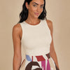 A2836 BEIGE 07_bust_up