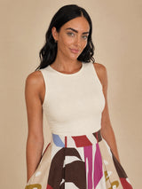 A2836 BEIGE 07_bust_up