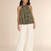 D4529 VERDE OLIVA 01_hero_front