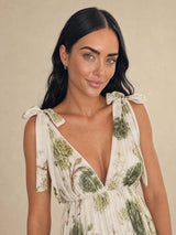 G4359 VERDE MIL. 07_bust_up