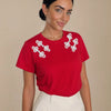 T-shirt con nodi cinesi applicati Loto