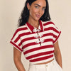 T-shirt con colletto e nodi cinesi, a righe larghe Yuna